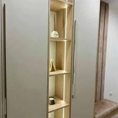 джовани Варна